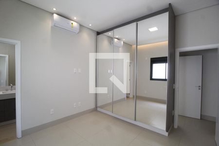 Quarto 1 - Suíte de casa de condomínio para alugar com 3 quartos, 220m² em Jardim Sul, Uberlândia