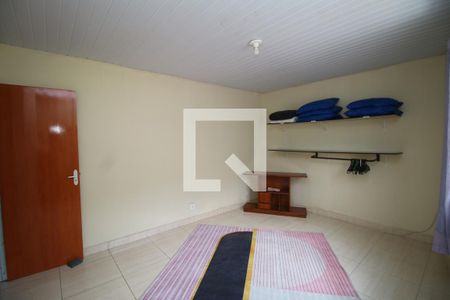 Quarto 1 de apartamento à venda com 2 quartos, 160m² em Olaria, Rio de Janeiro