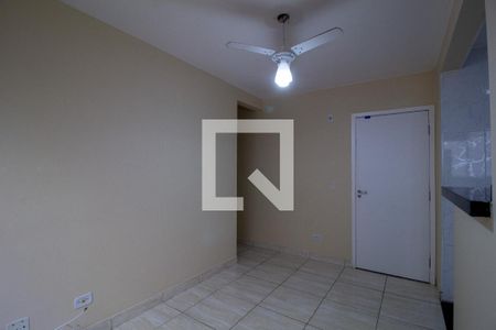 Sala de apartamento para alugar com 2 quartos, 45m² em Vossoroca, Votorantim