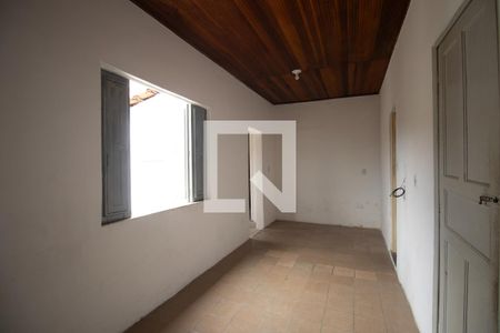 Sala de casa para alugar com 2 quartos, 64m² em Neves, São Gonçalo