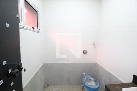 Banheiro 2 de casa para alugar com 2 quartos, 300m² em Martins, Uberlândia