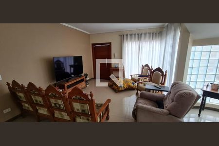 Sala de casa para alugar com 3 quartos, 191m² em Jardim Carlos Cooper, Suzano