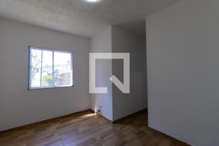 Sala de apartamento para alugar com 2 quartos, 45m² em Petrópolis, Cotia