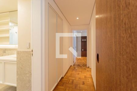 corredor de apartamento à venda com 2 quartos, 128m² em Itaim Bibi, São Paulo