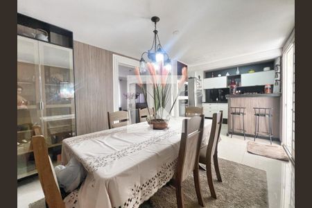 Sala de apartamento à venda com 3 quartos, 120m² em Santo Antônio, Belo Horizonte