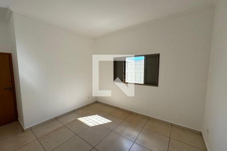 Dormitório 01 de casa para alugar com 2 quartos, 101m² em Planalto Verde, Ribeirão Preto