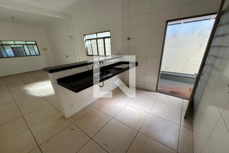 Cozinha de casa para alugar com 2 quartos, 101m² em Planalto Verde, Ribeirão Preto