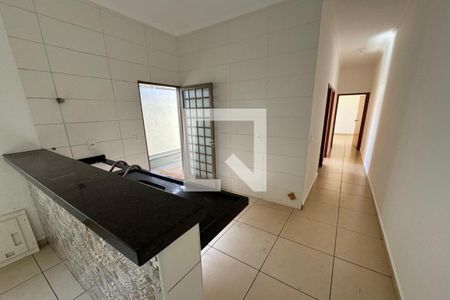 Cozinha de casa para alugar com 2 quartos, 101m² em Planalto Verde, Ribeirão Preto