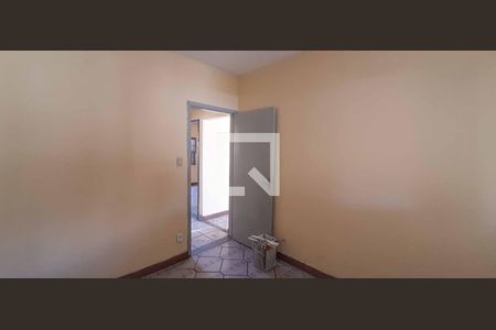 Quarto 1 de casa para alugar com 2 quartos, 80m² em Rochdale, Osasco