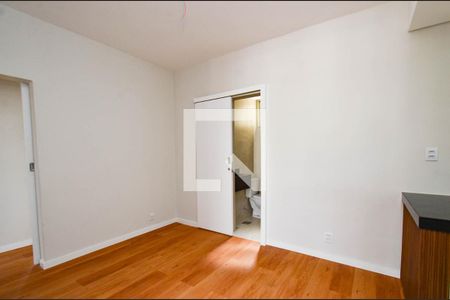 Sala de jantar de apartamento à venda com 3 quartos, 90m² em São Pedro, Belo Horizonte