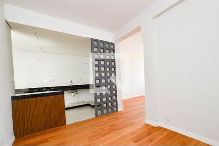 Sala de jantar de apartamento à venda com 3 quartos, 90m² em São Pedro, Belo Horizonte