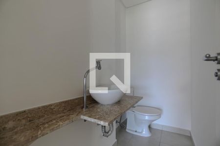 Lavabo de apartamento para alugar com 3 quartos, 80m² em Cezar de Souza, Mogi das Cruzes