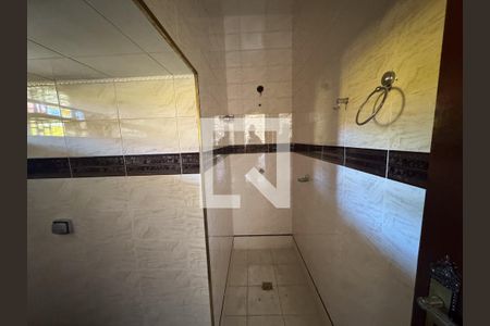 banheiro do escritorio de casa para alugar com 4 quartos, 360m² em Jardim Riacho das Pedras, Contagem