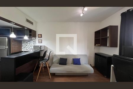 Sala  de kitnet/studio para alugar com 1 quarto, 34m² em Jardim Paulista, São Paulo