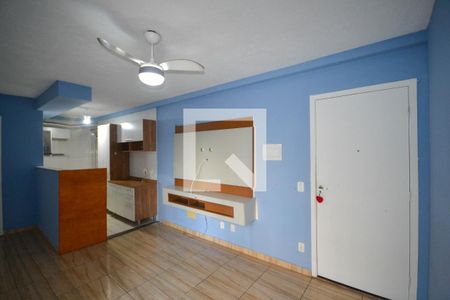 Sala de apartamento para alugar com 2 quartos, 47m² em Bom Pastor, Belford Roxo