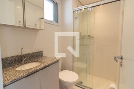 Banheiro de apartamento para alugar com 1 quarto, 25m² em Butantã, São Paulo