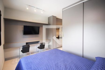 Sala/Quarto de apartamento à venda com 1 quarto, 24m² em Vila Olímpia, São Paulo