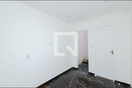 Sala de TV de casa de condomínio para alugar com 2 quartos, 94m² em Vila Moreira, Guarulhos