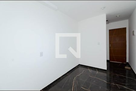 Sala de TV de casa de condomínio para alugar com 2 quartos, 94m² em Vila Moreira, Guarulhos