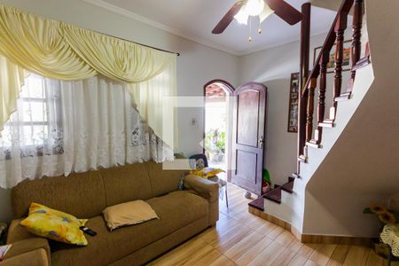 Sala de casa à venda com 3 quartos, 100m² em Vila Curuçá, Santo André