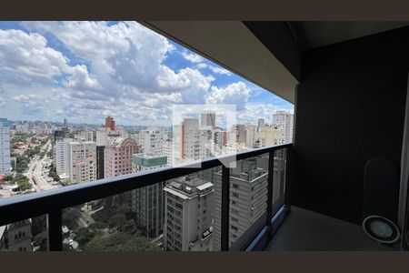 Varanda de kitnet/studio para alugar com 1 quarto, 21m² em Jardim Paulista, São Paulo