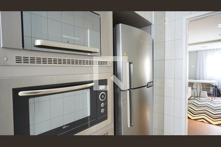 Cozinha de apartamento para alugar com 3 quartos, 80m² em Centro, Florianópolis