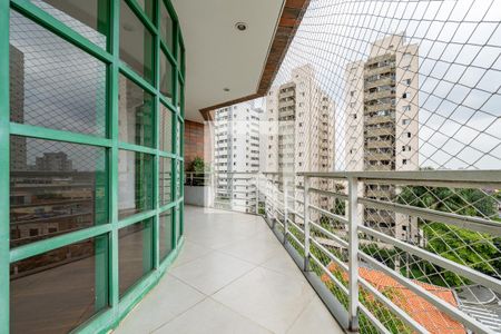 Sacada de apartamento para alugar com 3 quartos, 250m² em Vila Alexandria, São Paulo