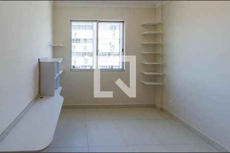 Quarto 1 de apartamento para alugar com 2 quartos, 80m² em Padre Eustáquio, Belo Horizonte