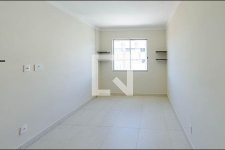 Quarto 2 de apartamento para alugar com 2 quartos, 80m² em Padre Eustáquio, Belo Horizonte