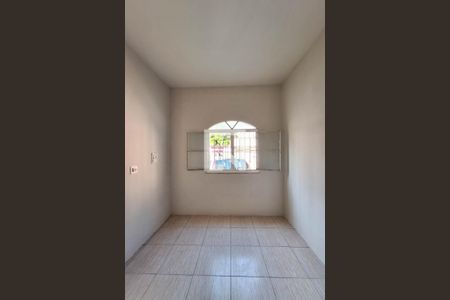 Sala de casa para alugar com 2 quartos, 172m² em Barro Vermelho, São Gonçalo