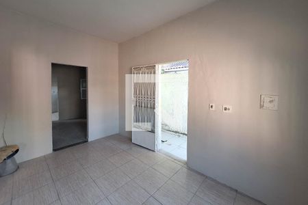 Sala de casa para alugar com 2 quartos, 172m² em Barro Vermelho, São Gonçalo