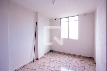 Quarto 2 de apartamento para alugar com 2 quartos, 56m² em Mutondo, São Gonçalo