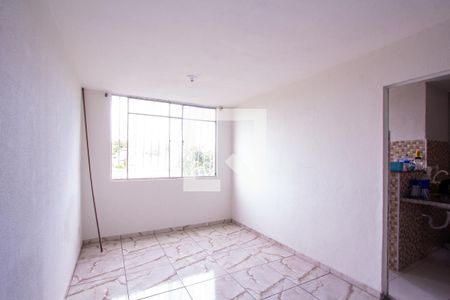 Sala de apartamento para alugar com 2 quartos, 56m² em Mutondo, São Gonçalo