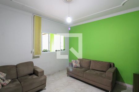 Sala 2 de casa à venda com 3 quartos, 260m² em Piratininga, Belo Horizonte