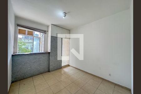 Sala/Quarto de kitnet/studio para alugar com 1 quarto, 24m² em Catete, Rio de Janeiro