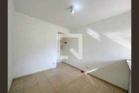 Sala/Quarto de kitnet/studio para alugar com 1 quarto, 24m² em Catete, Rio de Janeiro