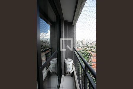 Varanda de kitnet/studio à venda com 1 quarto, 26m² em Cidade Jardim, São Paulo