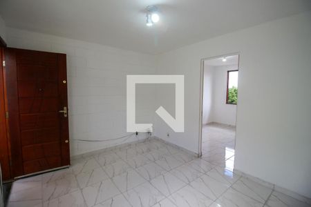 Sala de apartamento para alugar com 2 quartos, 45m² em Itaquera, São Paulo