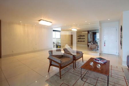 Sala de apartamento para alugar com 4 quartos, 191m² em Barra da Tijuca, Rio de Janeiro