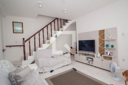 Sala de casa para alugar com 4 quartos, 340m² em Jardim Santo Elias, São Paulo