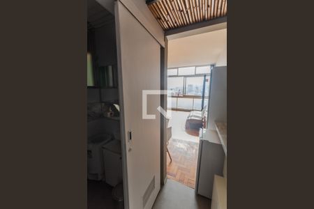 Cozinha de kitnet/studio para alugar com 1 quarto, 30m² em Santo Agostinho, Belo Horizonte