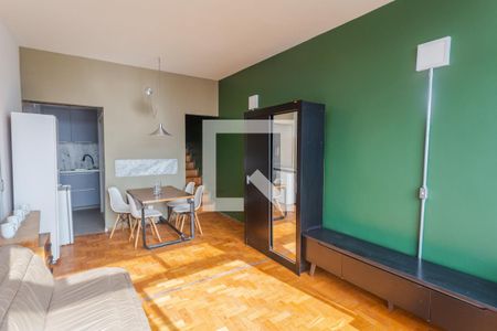 Sala/Quarto de kitnet/studio para alugar com 1 quarto, 30m² em Santo Agostinho, Belo Horizonte