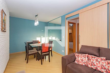 Sala de apartamento para alugar com 2 quartos, 50m² em Parque Fongaro, São Paulo