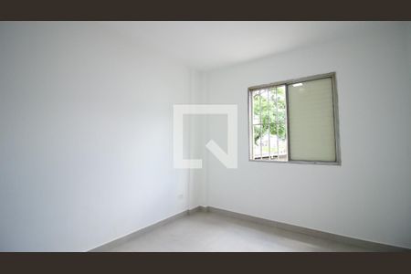 Quarto 2 de apartamento para alugar com 2 quartos, 59m² em Vila Ivone, São Paulo