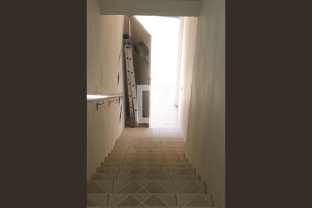 Escadaria de apartamento para alugar com 2 quartos, 120m² em Floresta, Nova Iguaçu