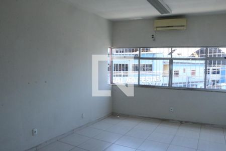 Quarto de apartamento para alugar com 2 quartos, 150m² em Floresta, Nova Iguaçu