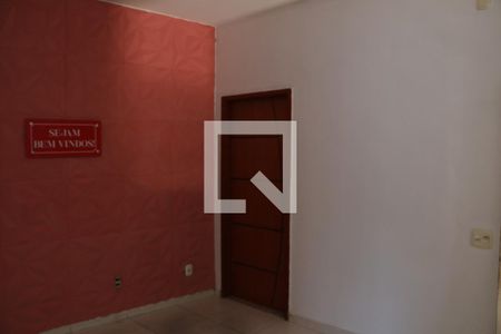 Sala de apartamento para alugar com 2 quartos, 150m² em Floresta, Nova Iguaçu