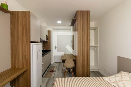 Studio de kitnet/studio para alugar com 1 quarto, 18m² em Novo Mundo, Curitiba