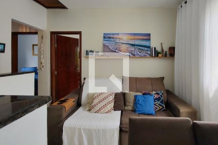 Sala de casa de condomínio para alugar com 2 quartos, 53m² em Nova Mirim, Praia Grande