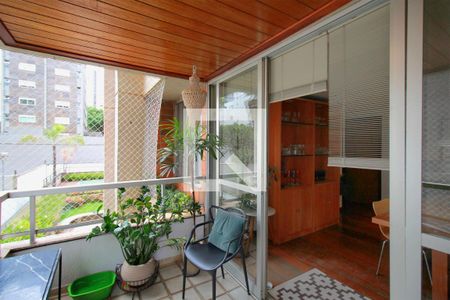 Varanda de apartamento à venda com 4 quartos, 149m² em Carmo, Belo Horizonte